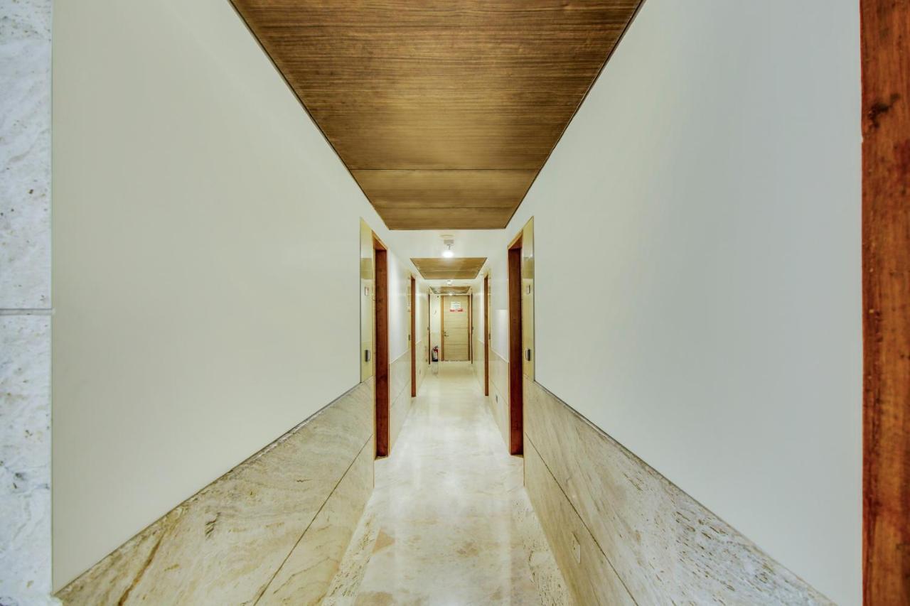 ホテル Townhouse Oak Safdarjung ニューデリー エクステリア 写真