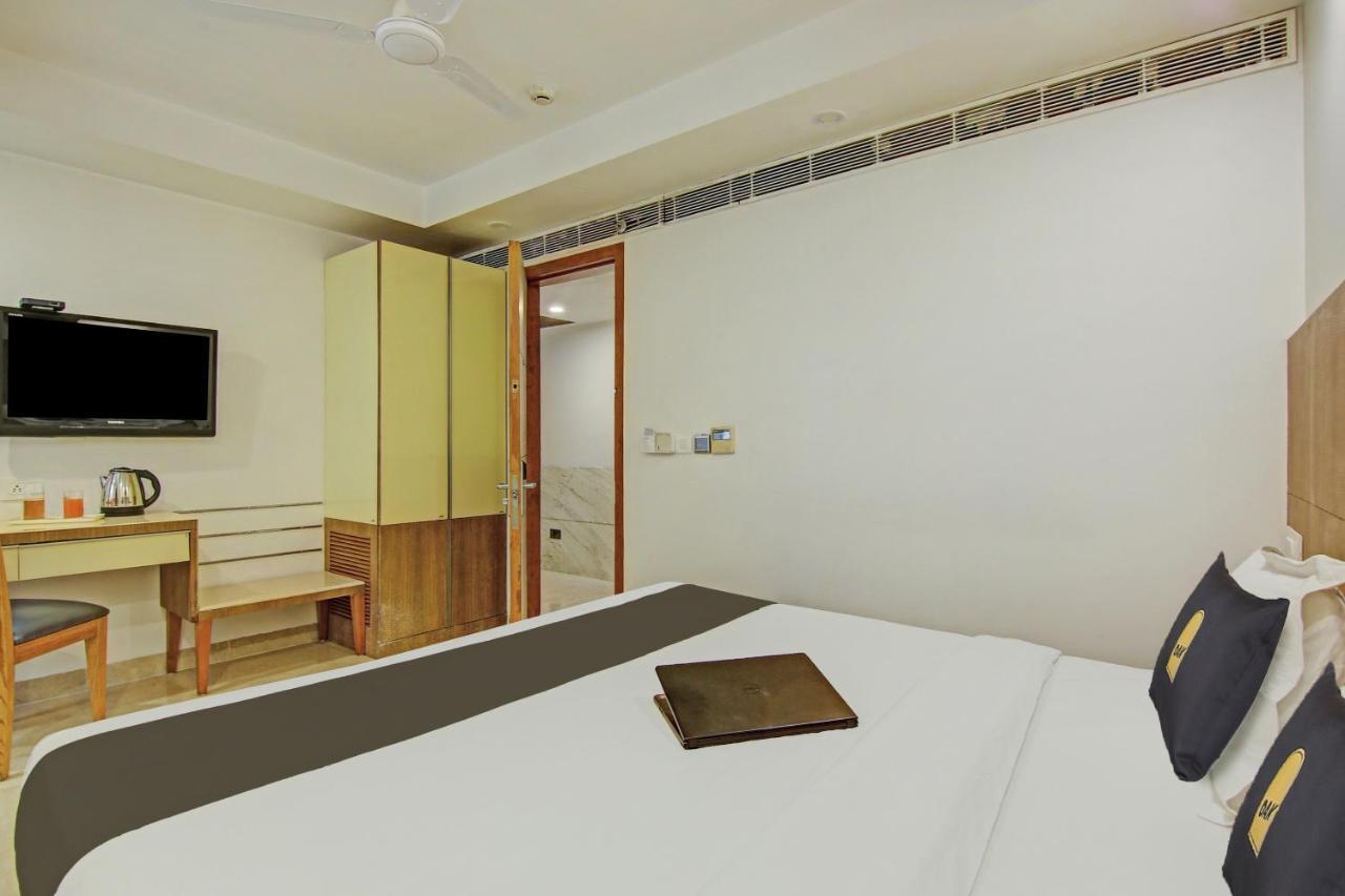 ホテル Townhouse Oak Safdarjung ニューデリー エクステリア 写真